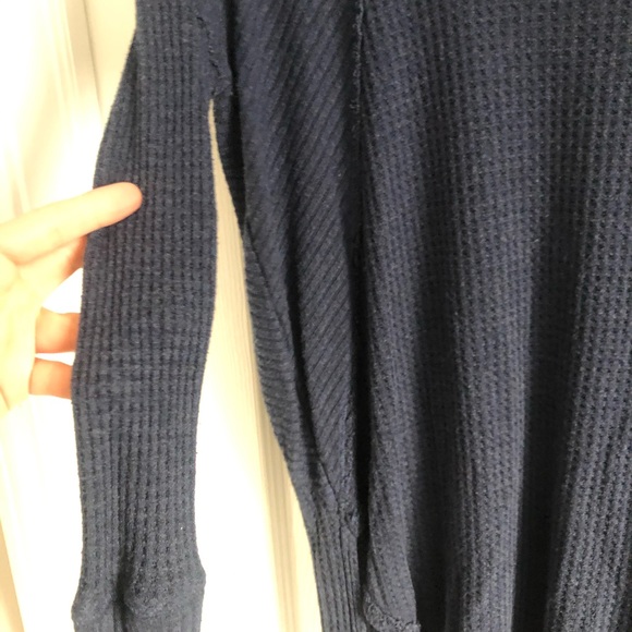 FREE PEOPLE Ventura Hi Lo Navy Thermal - Picture 4 of 5